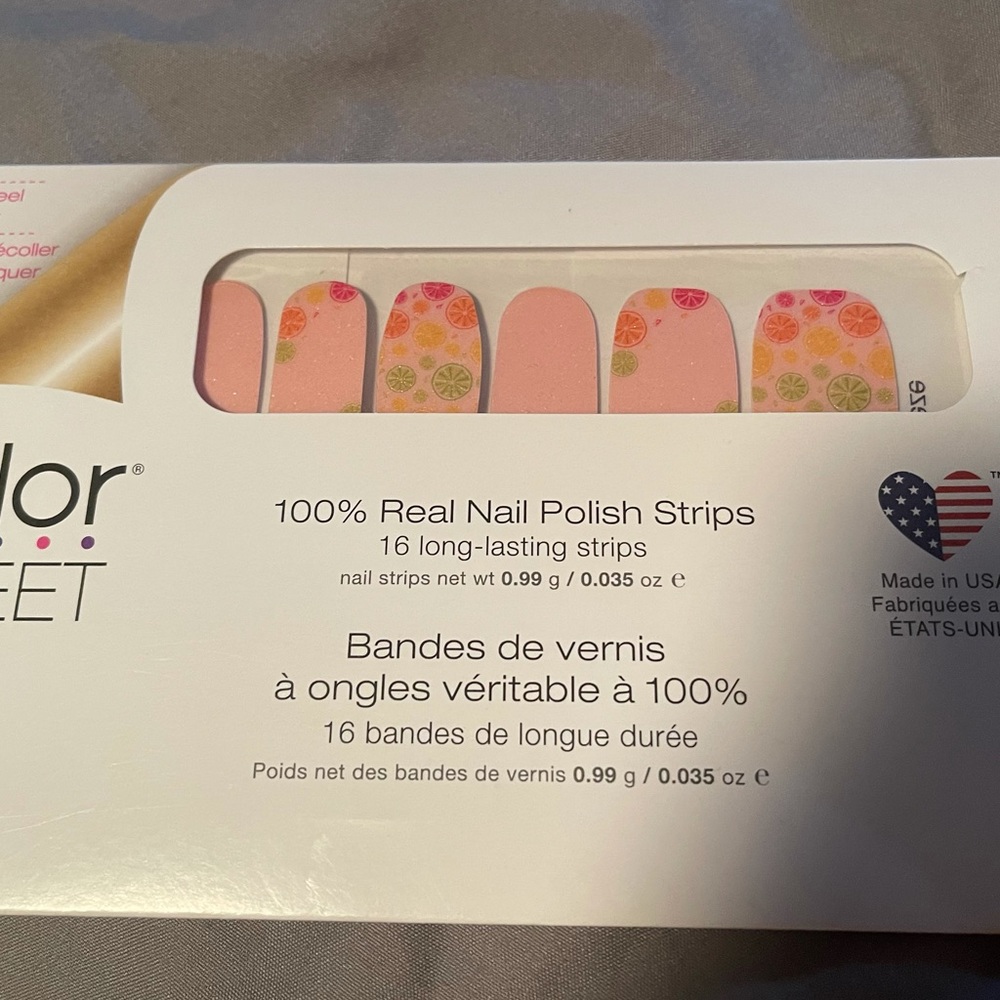 BRAND NEW Color Street Main Squeeze